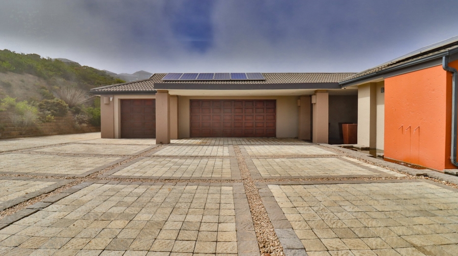 6 Bedroom Property for Sale in Moquini Coastal Estate Western Cape